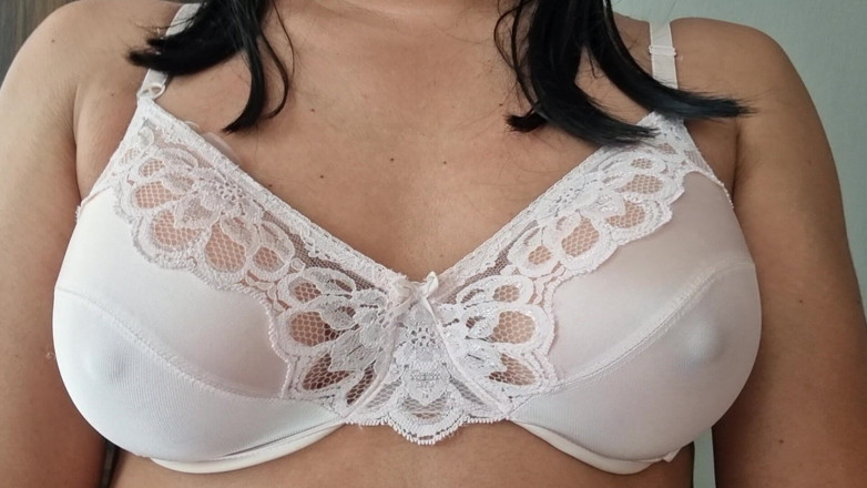 Only bras: Einer meiner Lieblings-BHs, klassisches Nylon- und Spitzenmodell aus den 90ern