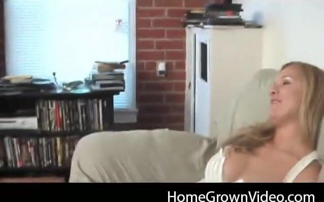 Homegrown Wives: Kaylee Donovan jezdí na tvrdém ptákovi jako šampiónka