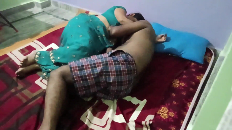 Sexy sindu: Indian Beautiful Sexy Wife Seduced and Fucked Hard by Desi...