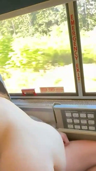 Téměř Jsem Chycena S Velkým Ptákem V Mé Chlupaté Kundičce Ve Vlaku! Chloe Kreams, Steve Rickz