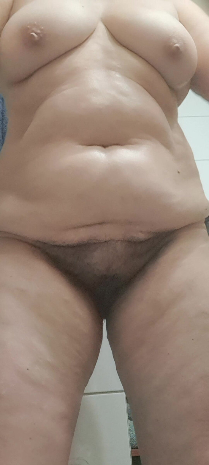 Mommy big hairy pussy: Crema Corpo