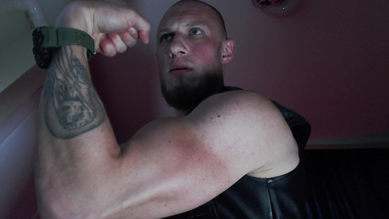 Hunky time: Muscle Worship - Biceps