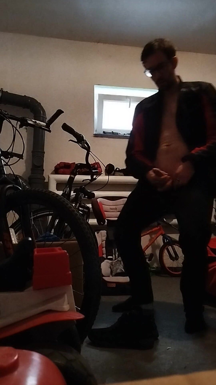 kickerscooter: 自慰