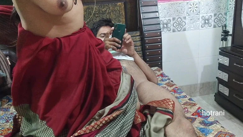 piryaprajapati: Cô vợ nóng bỏng tuổi teen Ấn Độ mặc saree thực sự...