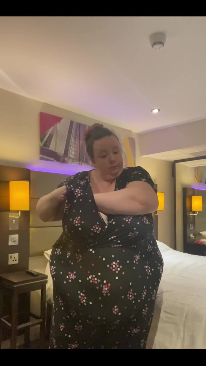 Ivy gold: ブルネットSSBBW