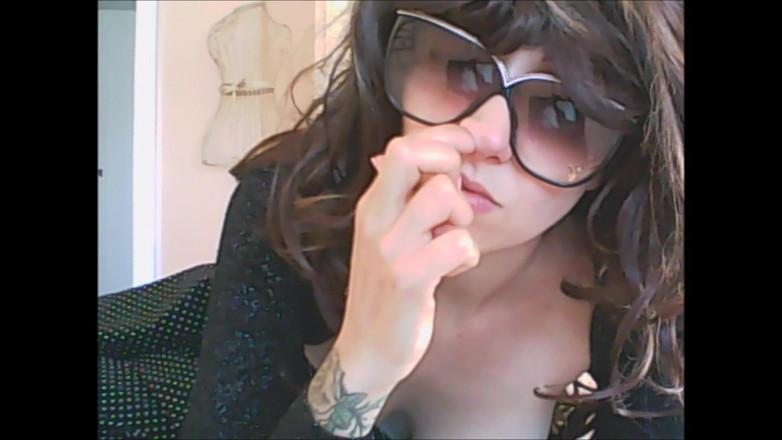 savannahamatoriale: Pozor! Existuje sexy Booger's Eater :)