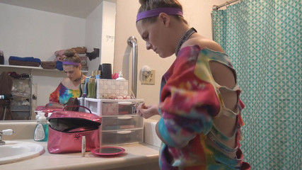 Tropical Lust: Kendra偷偷溜出去