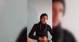 Tsdanisantos1: Ich bin zu Hause dd gut, während ich meine Füße...