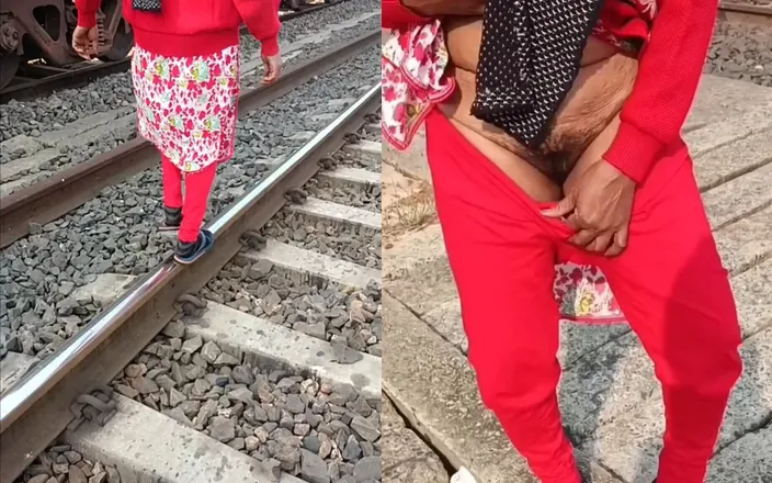 my house: Nomita Bhabhi Peeing Outdoors