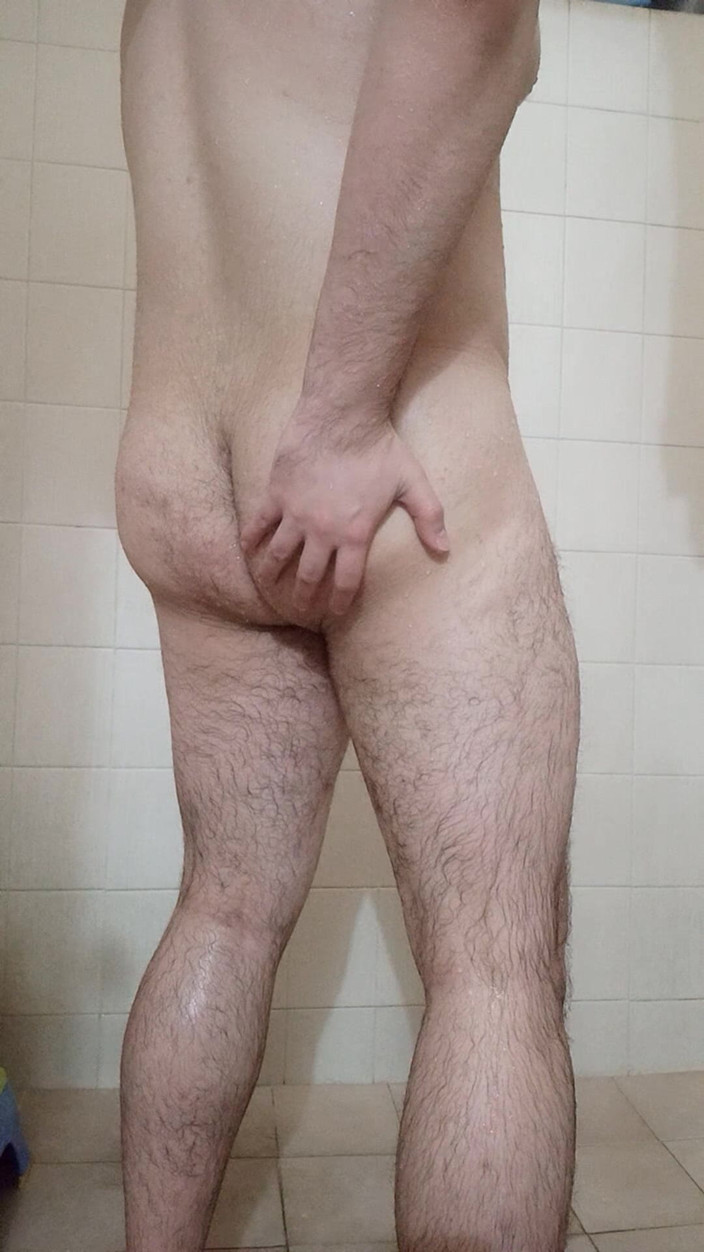 Himbo_Fox: Ass N Thigh Worship in the Shower