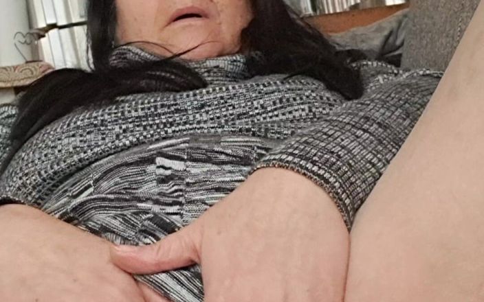 Mommy big hairy pussy: Looking Under the Dress, the Hairy Pussy Is Wet
