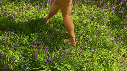 Kylie Britain Adventures: Bluebells ki Queen Kylie