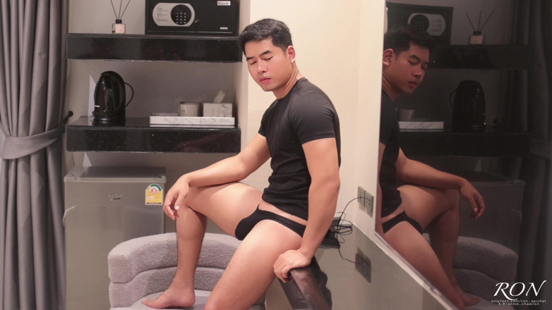 Apichat Booncharoen: Solo Bts