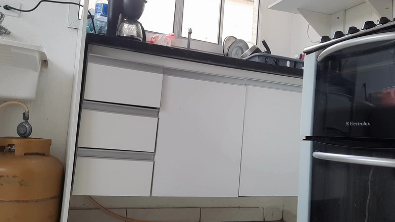 UtopianHumor507: Şehvetli bir şekilde çocuğu açgözlü kıçını sevmeye bırakıyordu.