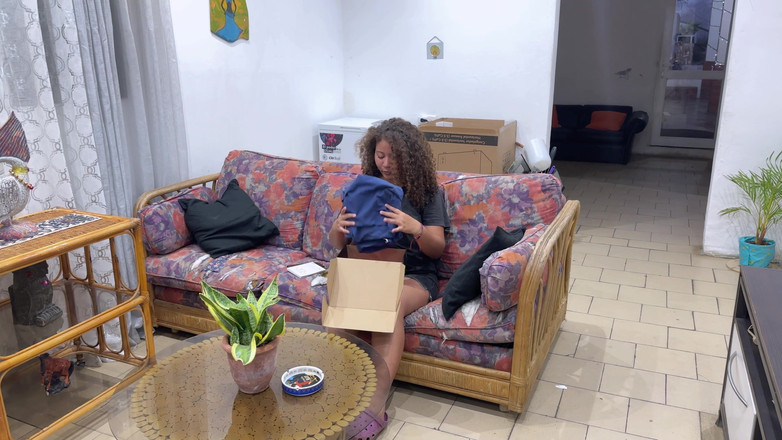 SugarPose: Jasmine'in Ilk Sihirli Hareketi