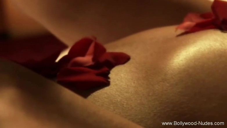 Bollywood Nudes: Erkekleri bu şekilde baştan çıkarmayı öğreniyor