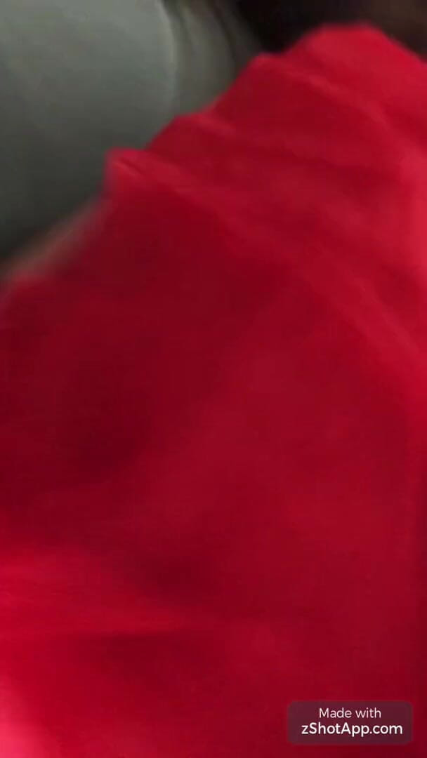 MzKiTTy91: Pawgs pussy destroyed by massive cock backshots