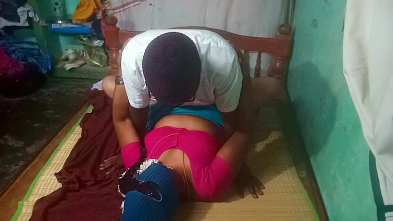 Priyanka314: India tamil hermosa tía sexo hardcore