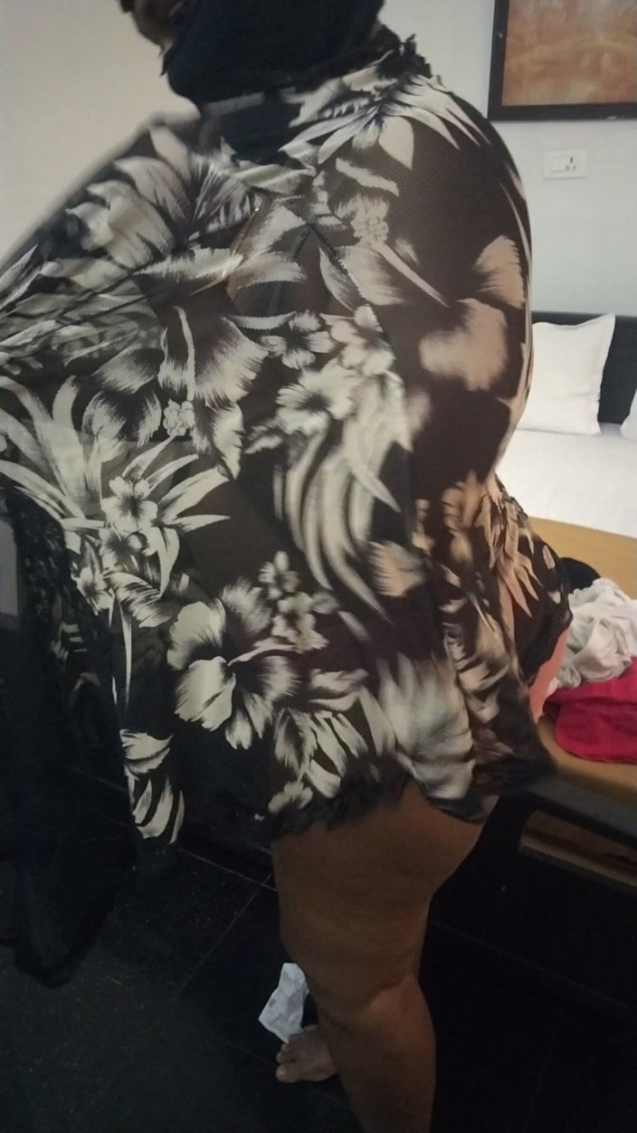 Tamil lesbian: Připravit se na paroháčské focení