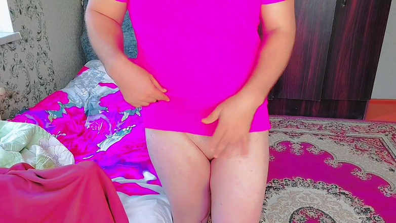 Kitty_Cross: Bent Down Desert Dancer Big Ass Lady Boy Cosplayer Model...