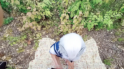 ArchiRusik: Wielkie kutasy utknęły razem, jebanie na ulicy i fontanny nasienia...