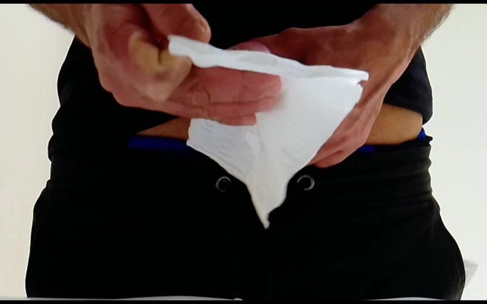newvan: Public Toilet Masturbation.iwasana Barima Thana