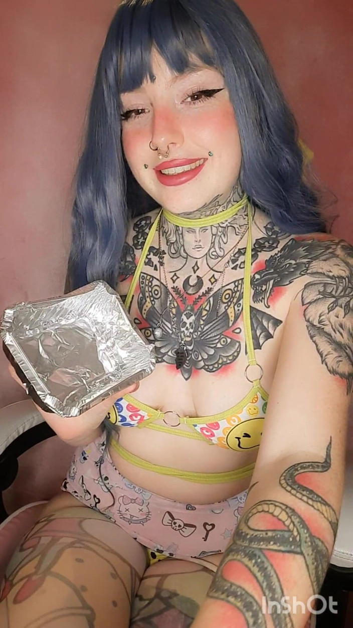 Yourfavecumslut: Золотистая глазурная соленая Sasauge Galore