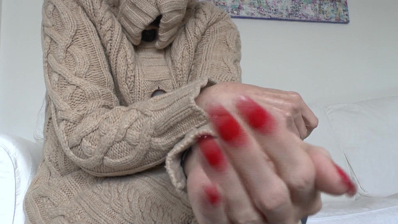 Lady Victoria Valente: Voel mijn vingernagel op je borst, krabben, Lady Victoria Valente