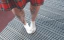 TLC 1992: Bonitas meias brancas no tornozelo
