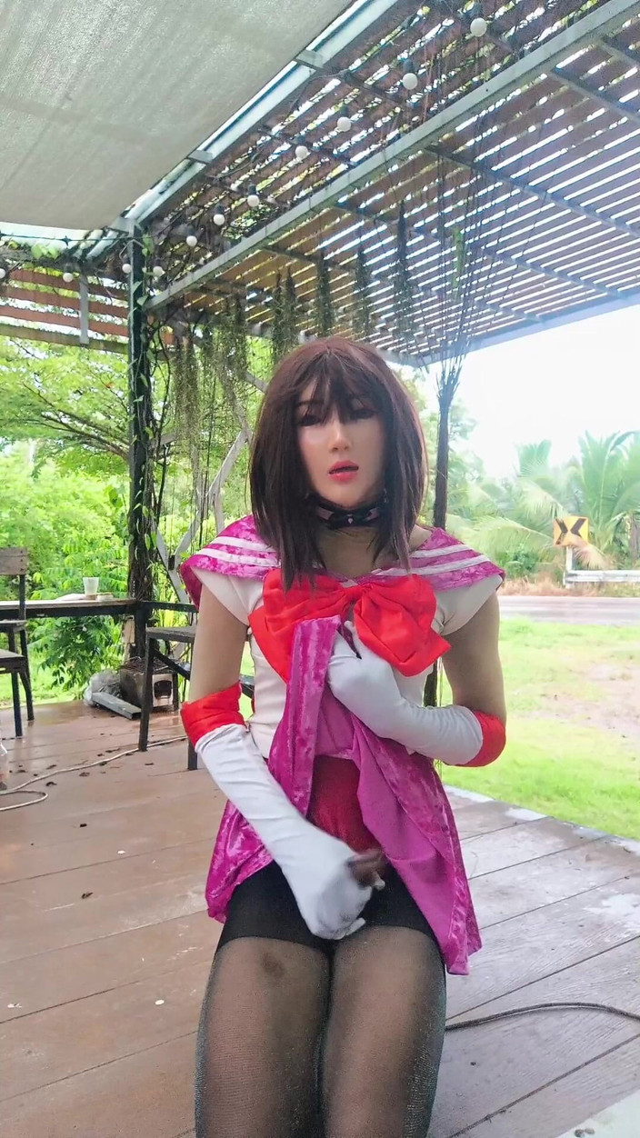 Menaiisd: Transformace Sissy