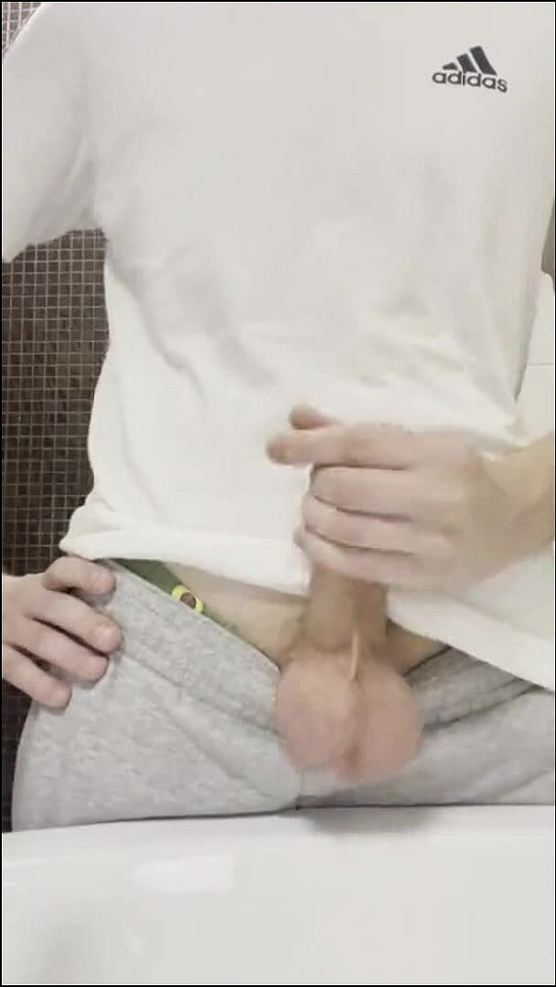 qaz11: CAM-211の手コキ