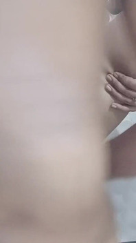 Desi Bhabhi Ka Secret Bathroom Mms - Blowjob & Hard Doggy Chudai Hindi Audio