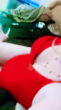 Krissy Sweets blondine op hoge hakken