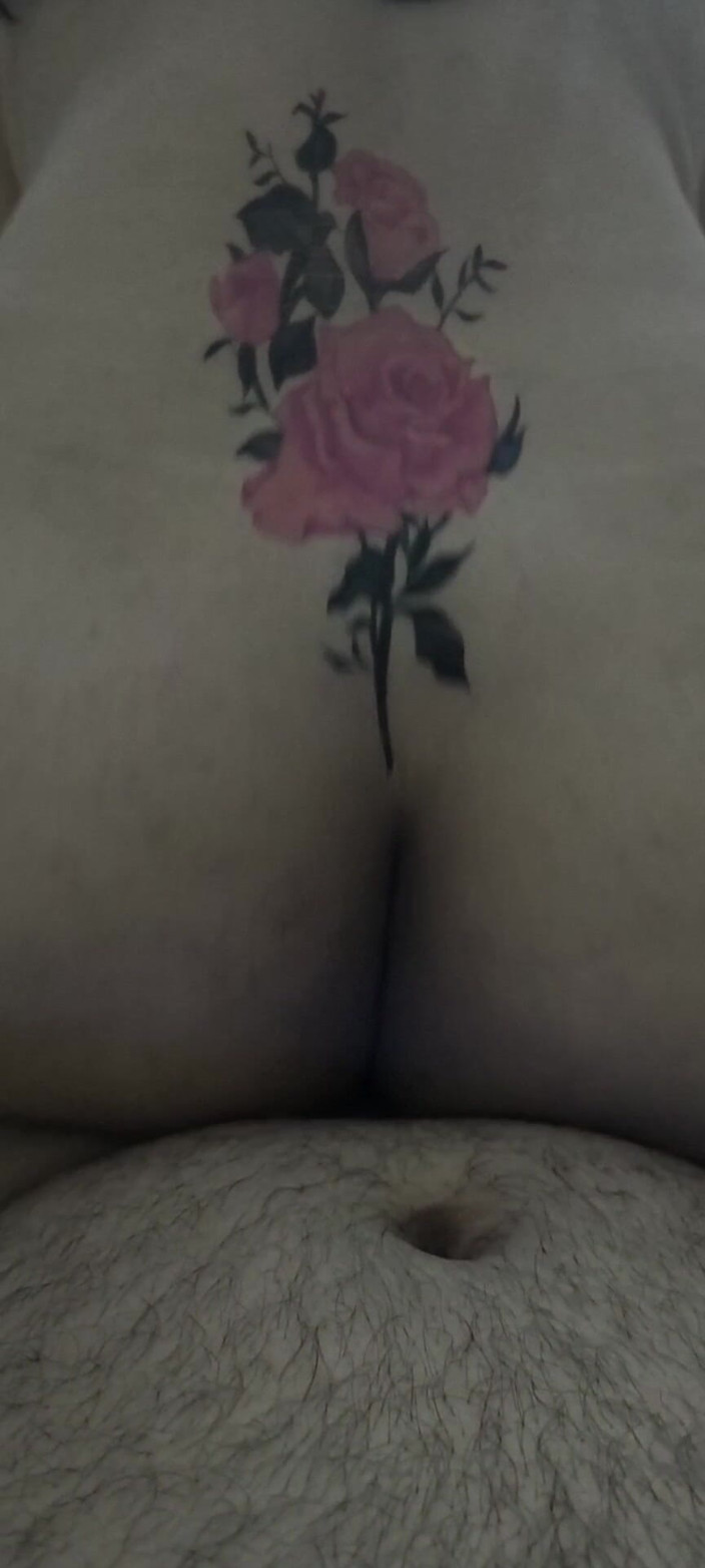 Lucy_Milf: 가짜 문신 핫한 엄마와 함께하는 인도 마누라