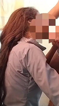 Une petite amie étudiante indienne se fait baiser dans la nature dans sa chambre, couple d’amants d’étudiants (audio en hindi)
