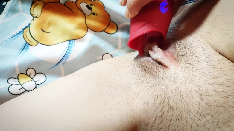 LolaLola: Licks Non-stop, I Can't Stop Enjoying Myself