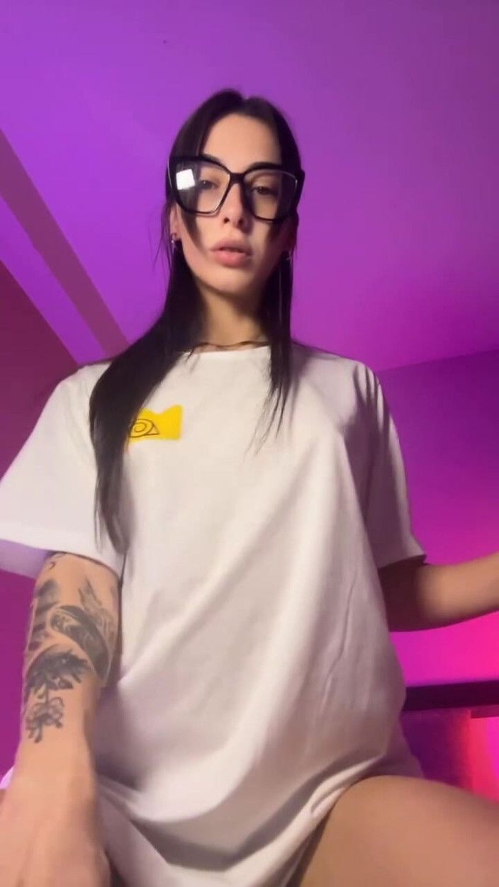 Fans of Sofia Sweetsecrett: Wide T-shirt, Music and Provocation