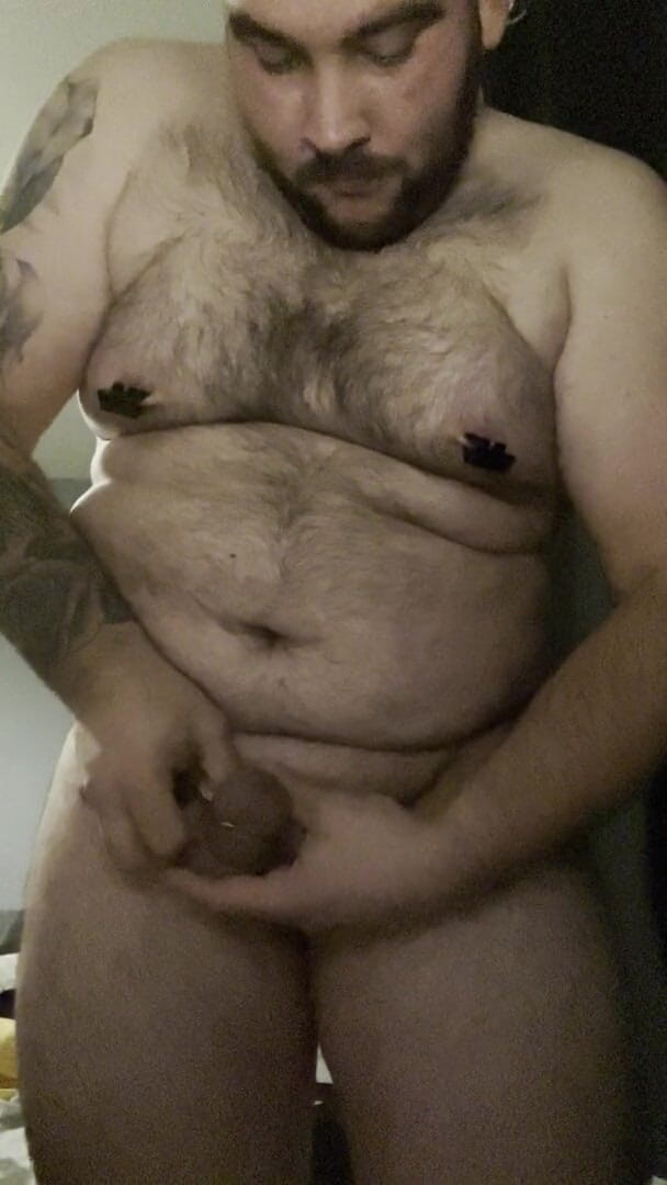 Shaun Cbt: 鸡巴和球束缚与乳头夹和变装和手铐