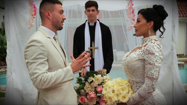 Mariana Martix: Martix wedding iii - mariana sert düğünlerinden önce nişanlısının en iyi arkadaşını...