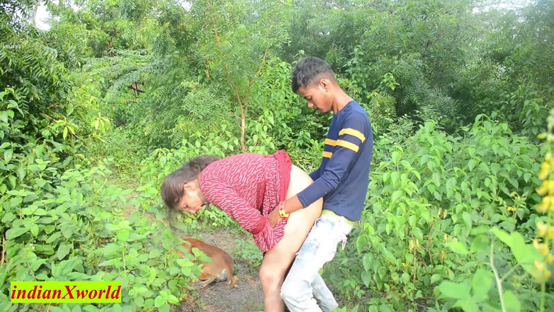 Indian Xshot: Kencan seks di hutan sama pacar barunya! Indian Outdoor Sex