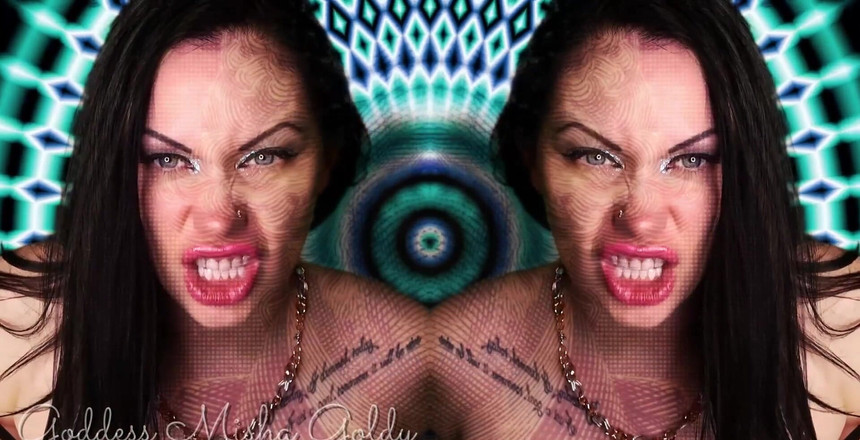 Goddess Misha Goldy: Aku bisa bantu kamu berhenti dari femdom selamanya. Atau aku...