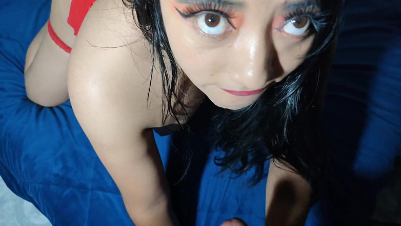 Karla love: Une femme amateur à gros cul se fait pénétrer seulement par...