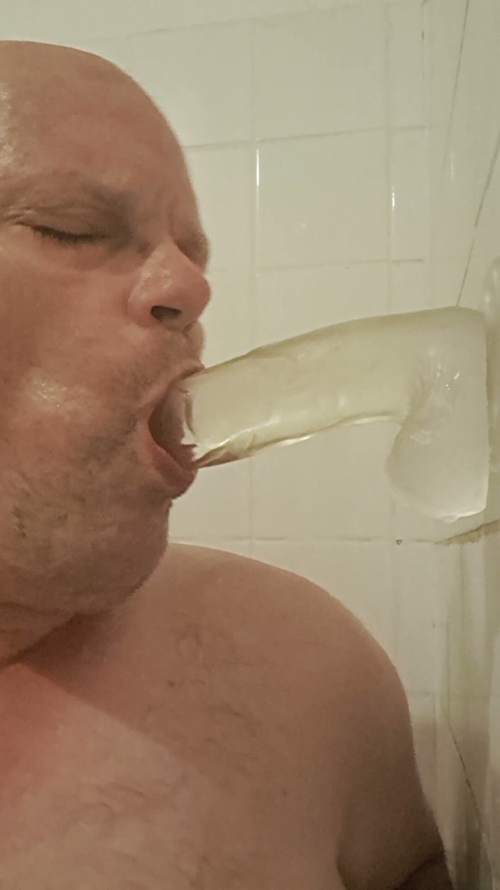 Fickspecht: A Bitch, Whore, Got to Suck
