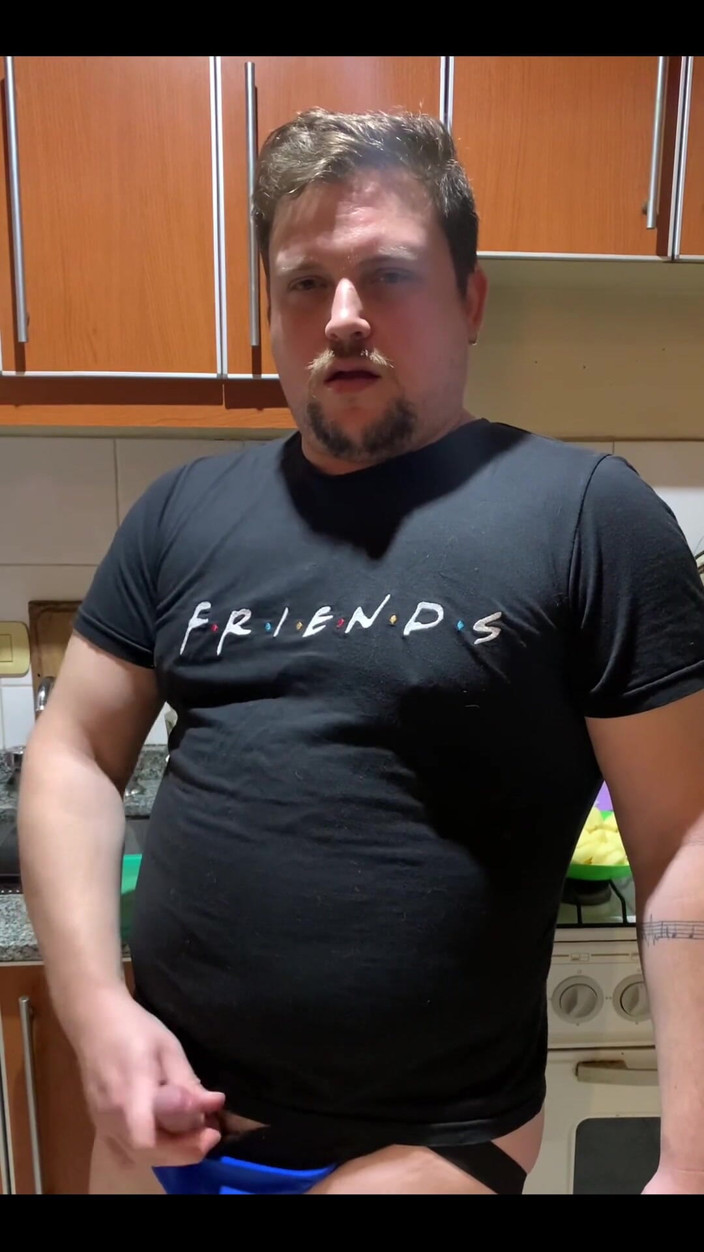 Wrongskiy: Ráda vařím a stříkám