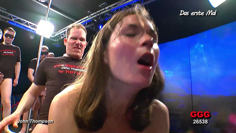 Threesome and GangBang: Ggg John Thompson - Elise so Viel Sperma, Wilder Gangbang