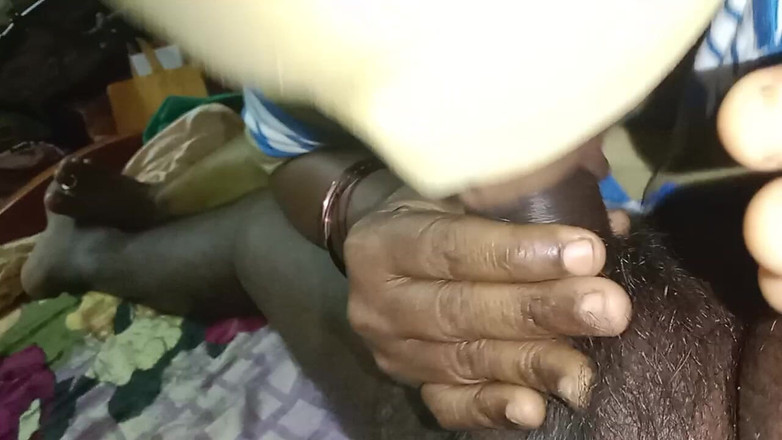 Tamil Anti Uma: Se minha meia-irmã veio à minha casa e pegou meu pau...