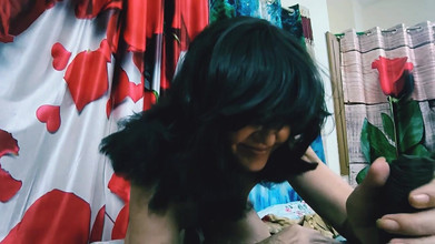 Bolly Karma: Jangan keberatan jika saya mengongkeknya di hadapan kamera