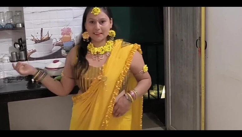 Desi Woman Talking About Her Fuck to Getting More Pleasure