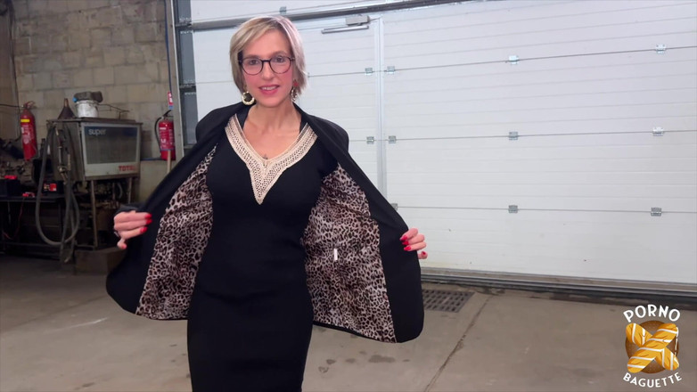 Porno Baguette: Didine, невероятную милфу, шпилят два члена