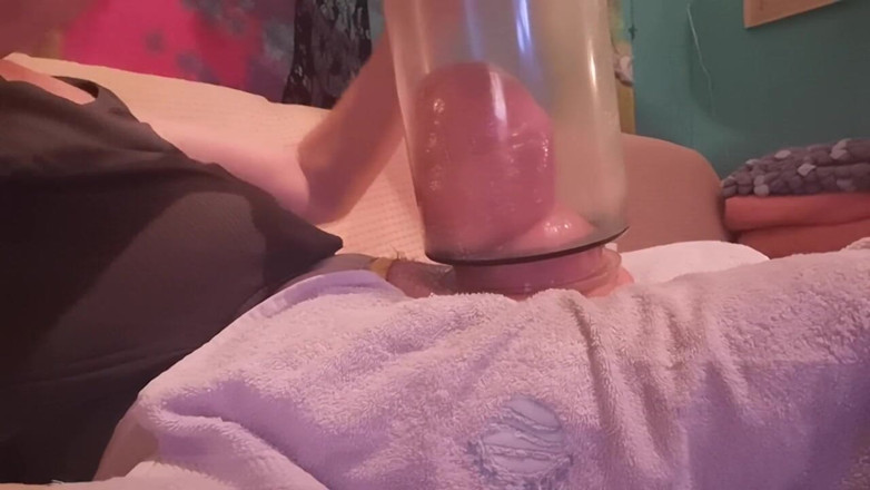 Monster_Meat_: Pumping in biggest tube